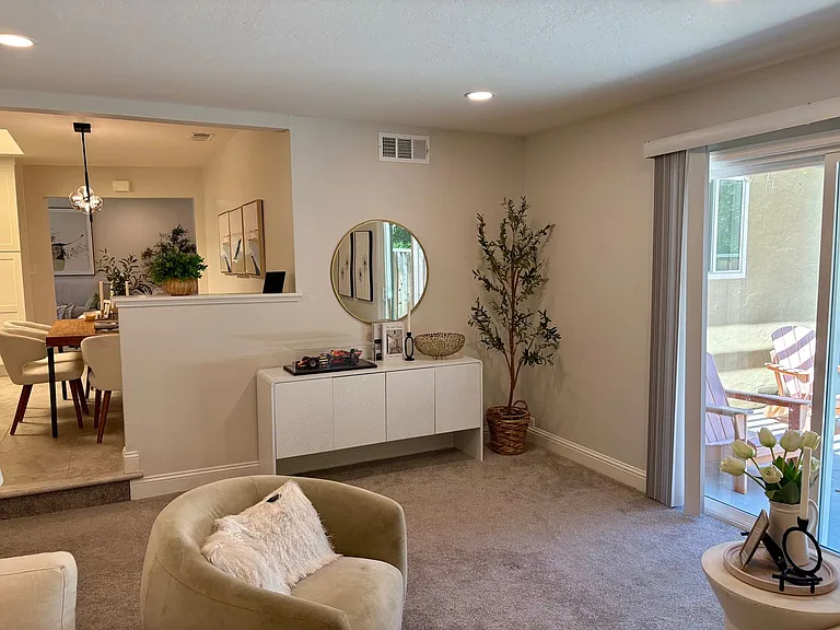 1190 Arlington Ln — Photo 21