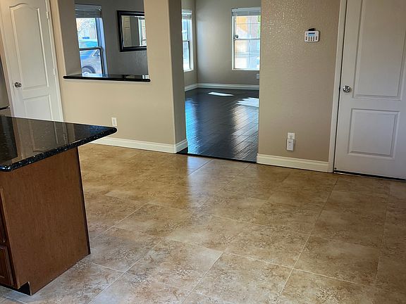 5th image of 8328 Golden Amber St