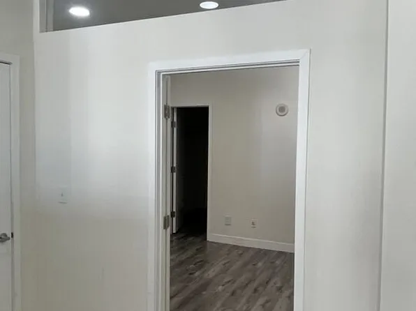 3810 Wilshire Blvd APT 1001, Los Angeles, CA 90010