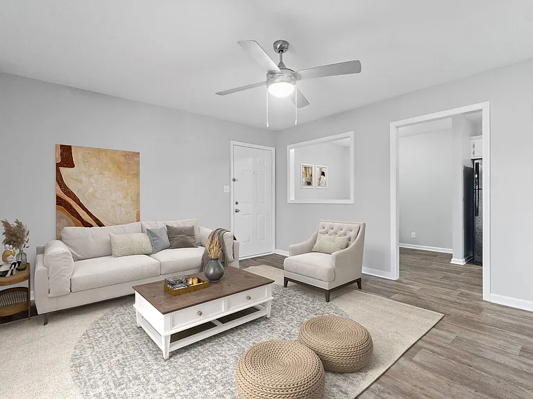 Highland Park Luxury Townhomes — Photo 21