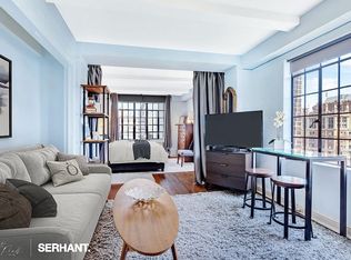 320 E 42nd St APT 2301, New York, NY