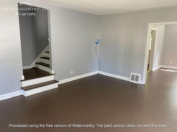 2nd image of 1216 S Roosevelt Dr