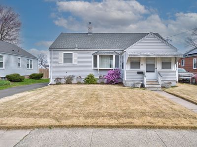 23 Clover Street, West Haven, CT, 06516