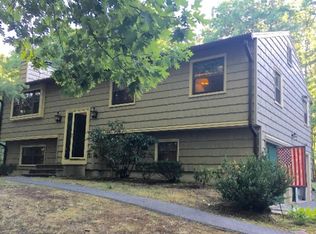 32 Lancaster Farm Rd, Salem, NH 03079