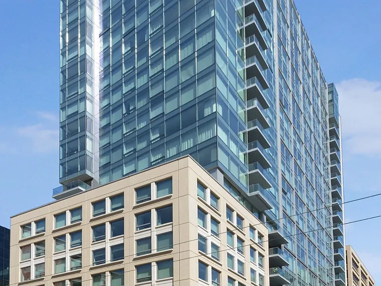 1 Hawthorne St #14G — Photo 2