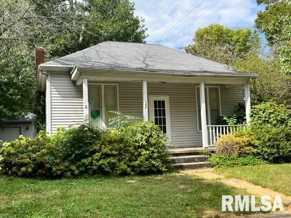 103 S 13th St, Petersburg, IL 62675