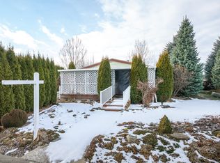 200 E Meadowmere Rd, Deer Park, WA 99006