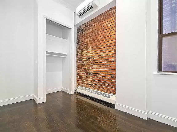 4th image of 328 E 4th St APT 4B