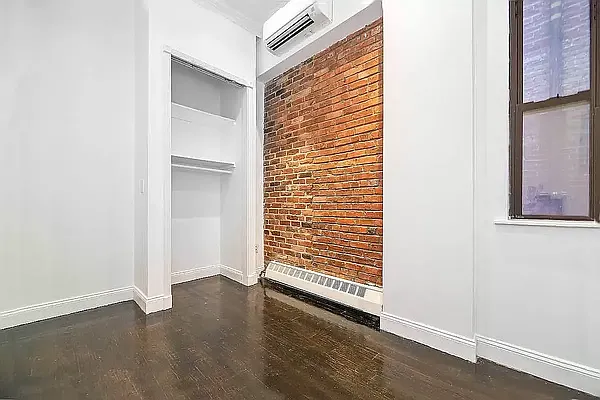 Rented by REAL New York | media 6