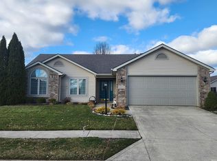 12224 Blaceberry Dr, Fort Wayne, IN 46814