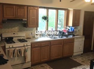 15 Bailey Rd #2, Somerville, MA 02145