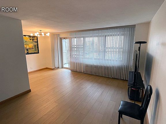 4th image of 440 Neptune Ave APT 5H