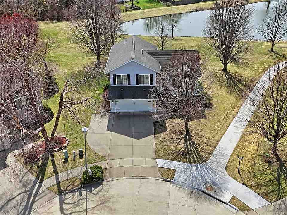1st image of 650 Pebble Ct