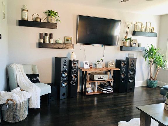 3rd image of 8133 Laramie Ave #2N