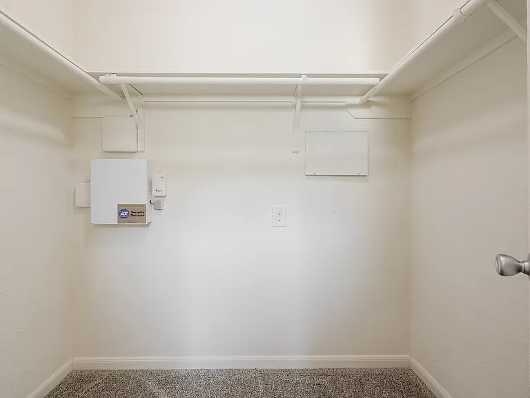29327 Legends Green Dr — Photo 11