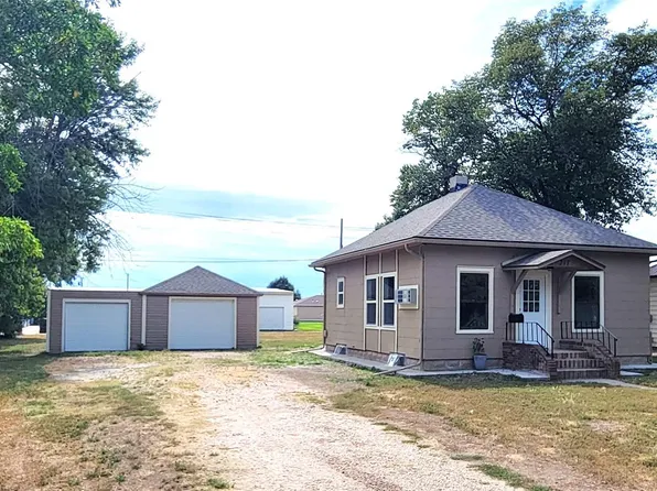 317 W 3rd Street, Julesburg, CO 80737