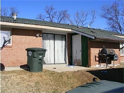 2nd image of 1529 Liscum Dr