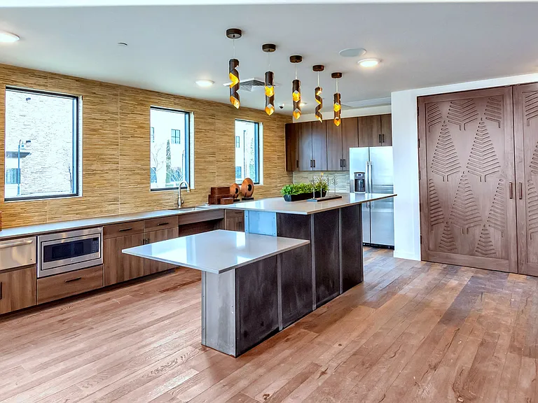 Spacious Kitchen in Indoor Lounge
