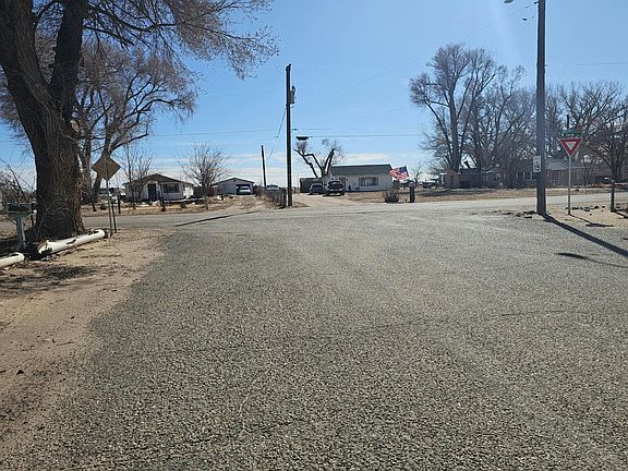 4th image of 709 9th St