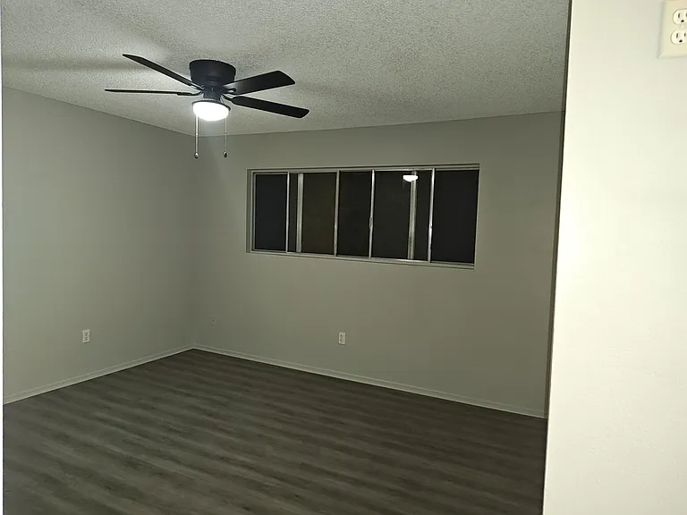 13463 Mulberry Dr #12 — Photo 9