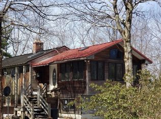 29 Ladyslipper Ln, Shutesbury, MA 01072