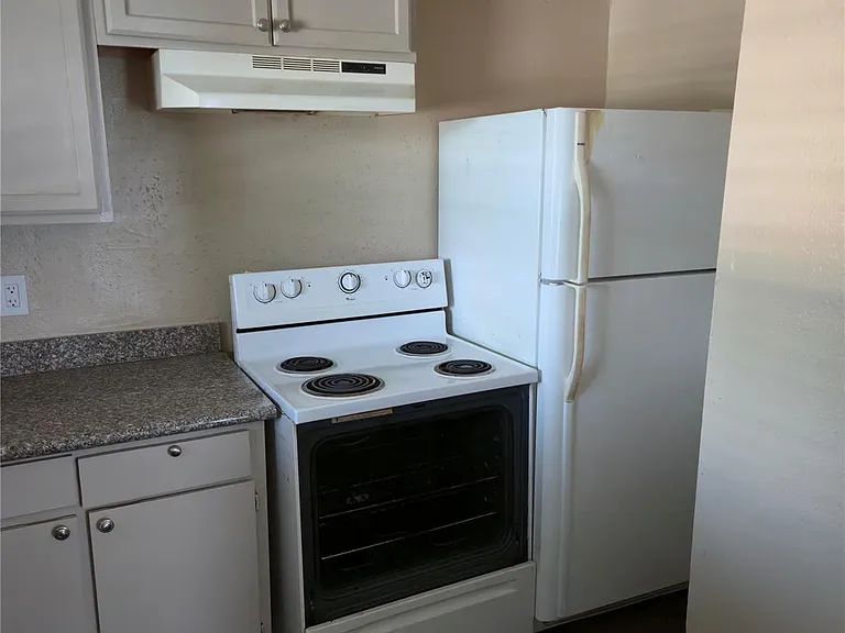 4710 Airport Blvd #301 — Photo 5