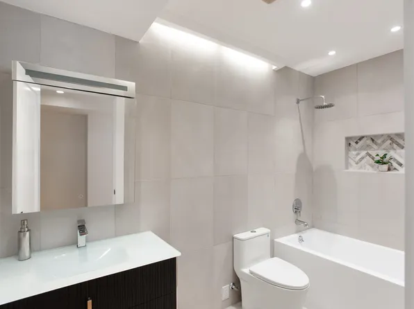 274 7th Street image 16 of 40