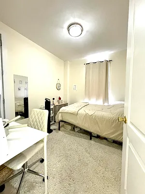 Rented by Heritage Realty LLC | media 16