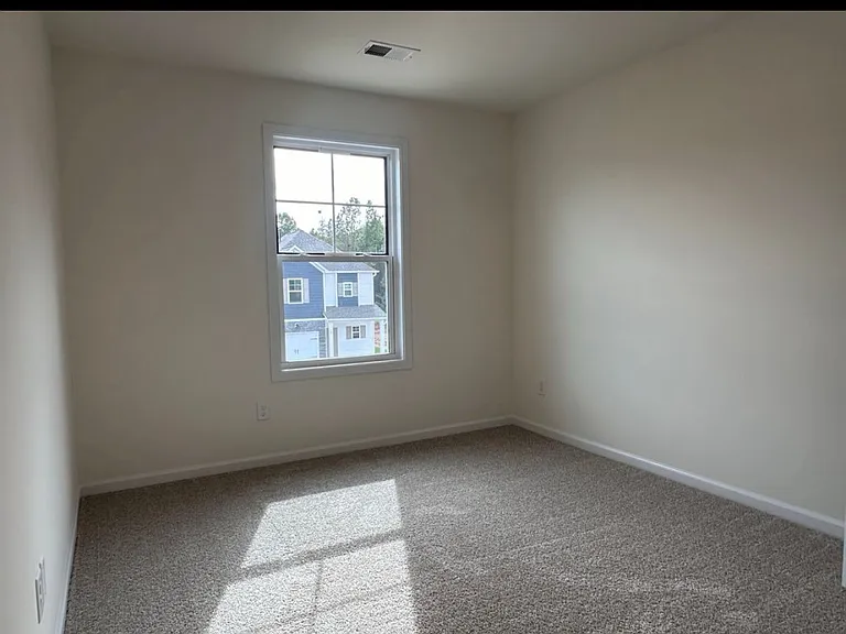 1102 Silverbend Trl #1 — Photo 16