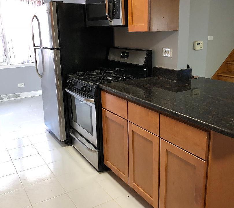 1st image of 816 Skokie Blvd