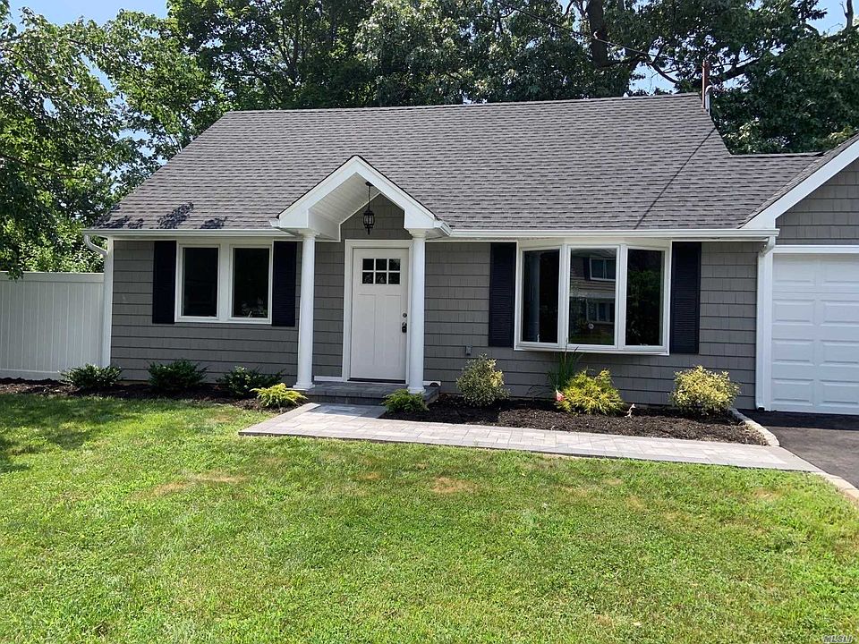 1st image of 115 Arlyn Dr W
