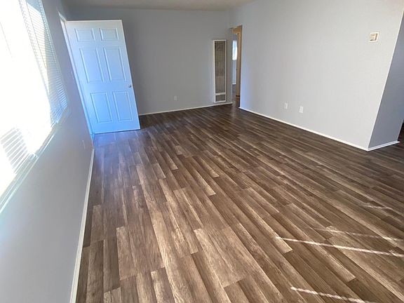 2nd image of 1480 W 9th St