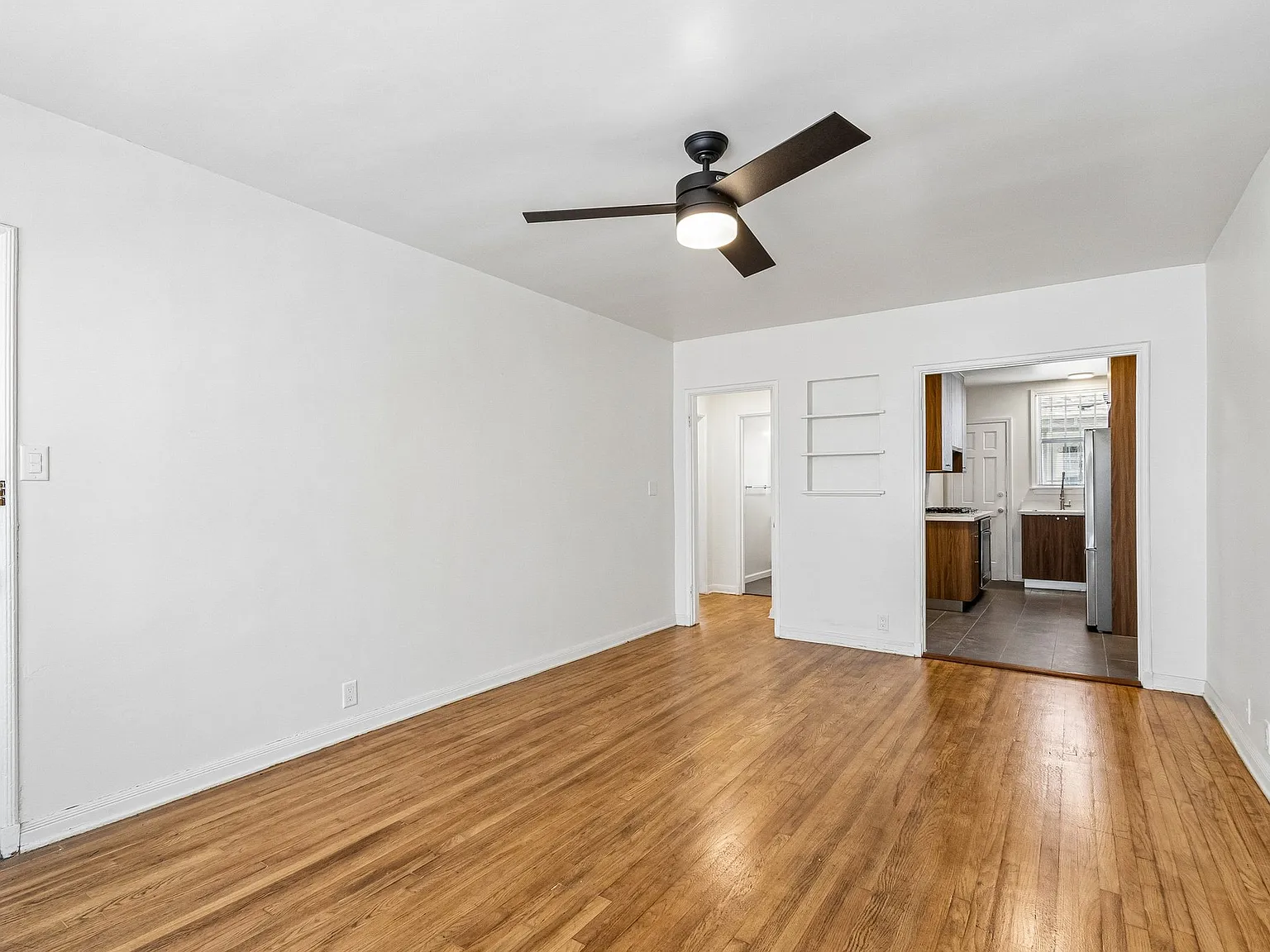 1 bed, $1,895 — Photo 4