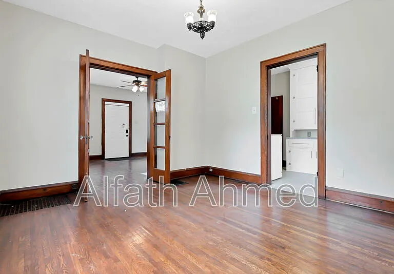 294 Wyandotte Ave — Photo 17