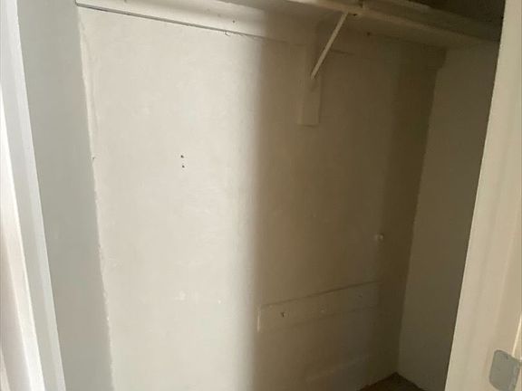 3rd image of 9982 S Broadway #10663446
