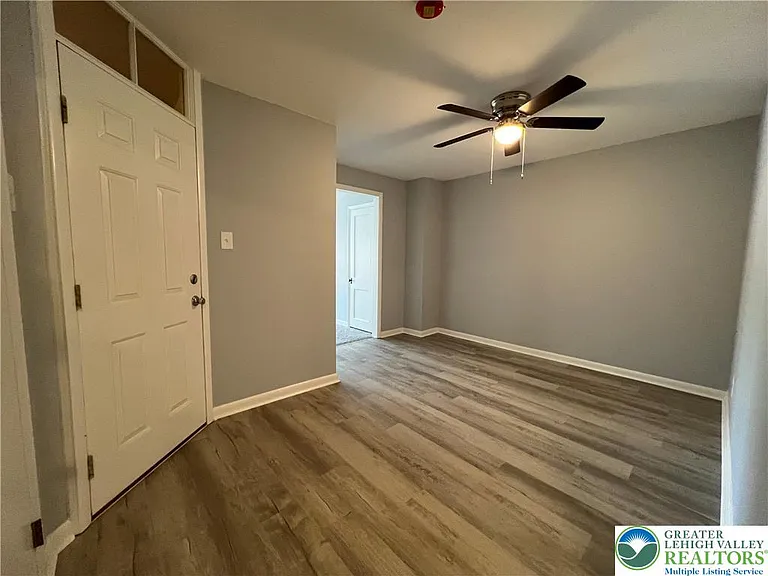 161 S Main St #201 — Photo 7