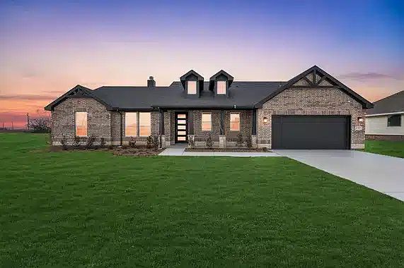 1st image of 157 Brandywine Trl
