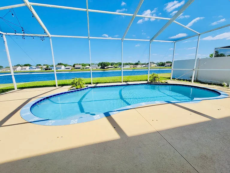 Lakeside Vista Dr — Photo 38