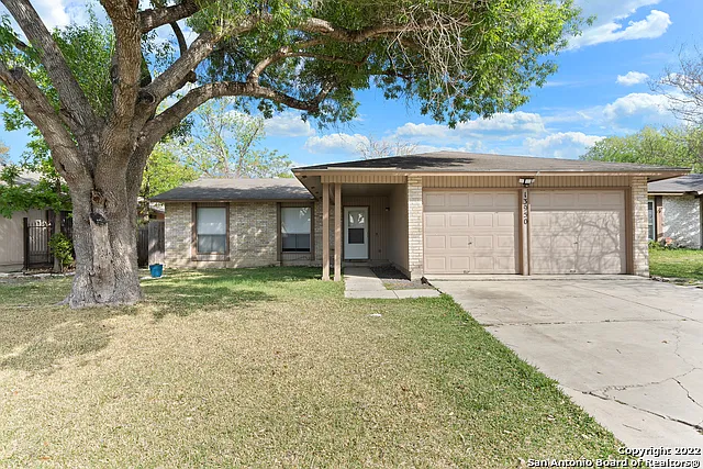 13950 Brantley — Photo 2