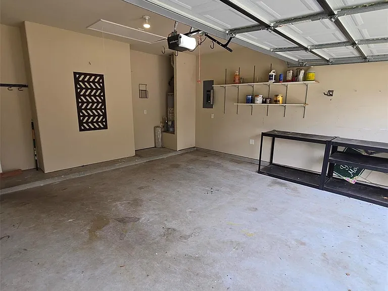 6119 Grassy Haven Ln — Photo 39