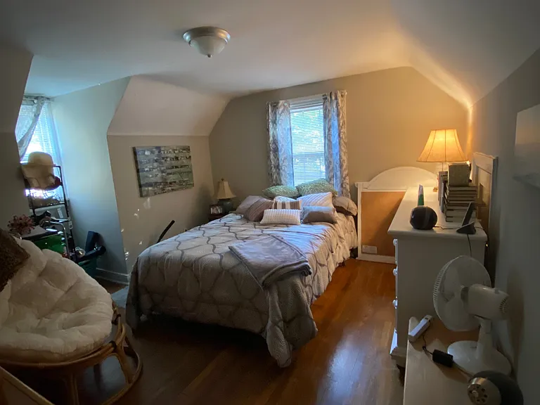 2113 New Berne Rd — Photo 8