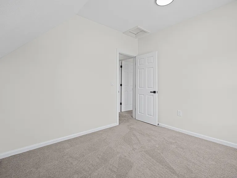 12028 Wade Park Ave — Photo 25