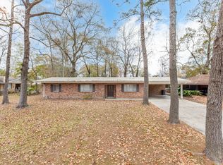 11735 Robin Hood Dr, Baton Rouge, LA 70815