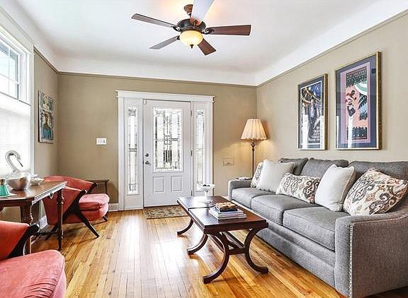 5th image of 826 Voisin St