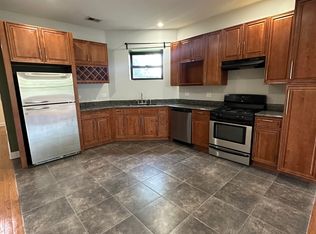 4336 S Indiana Ave APT 1, Chicago, IL 60653