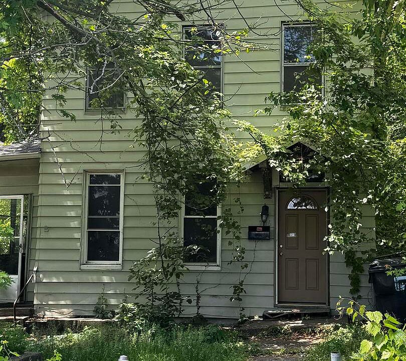 1st image of 706 Farnam St