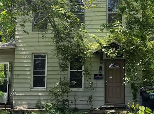 706 Farnam St, Davenport, IA 52803