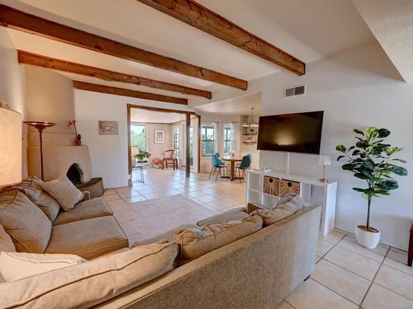 2351 Camino Pintores, Santa Fe, NM 87505