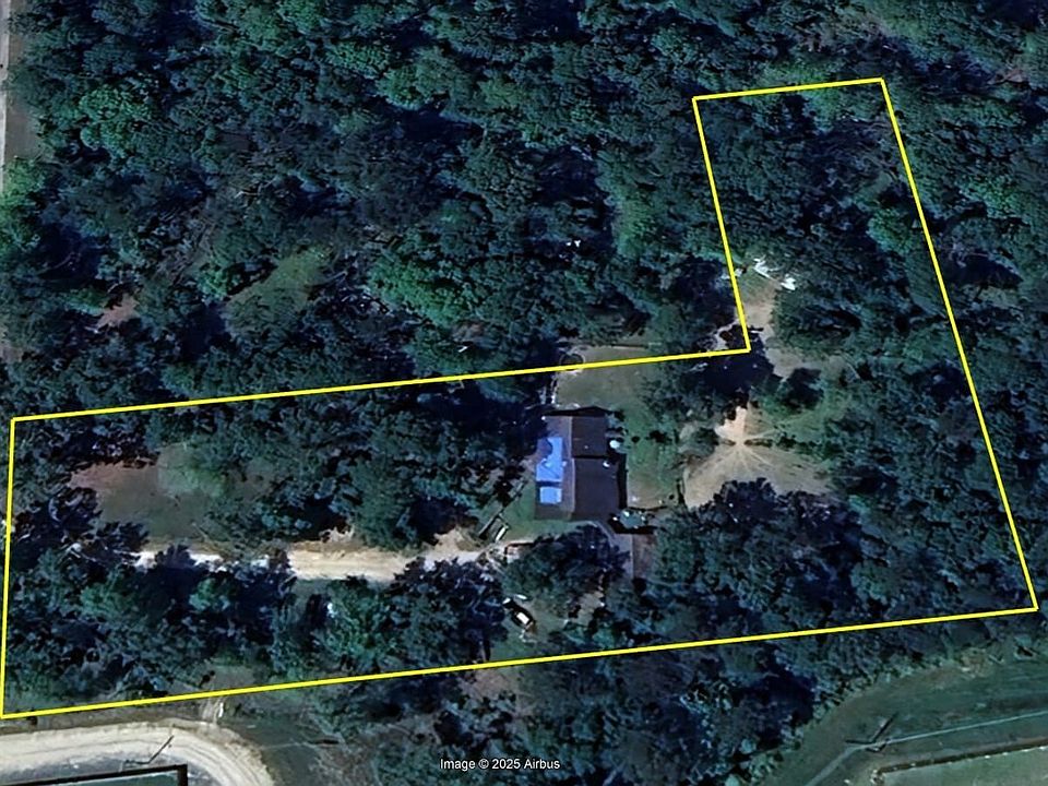 1st image of White Oak Dr
