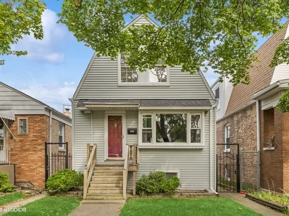 4742 W Warwick Ave, Chicago, IL 60641